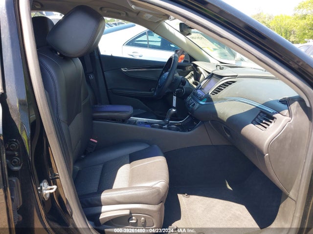 Chevrolet IMPALA 1LT 2017 2G1105S34H9103876 Image 5