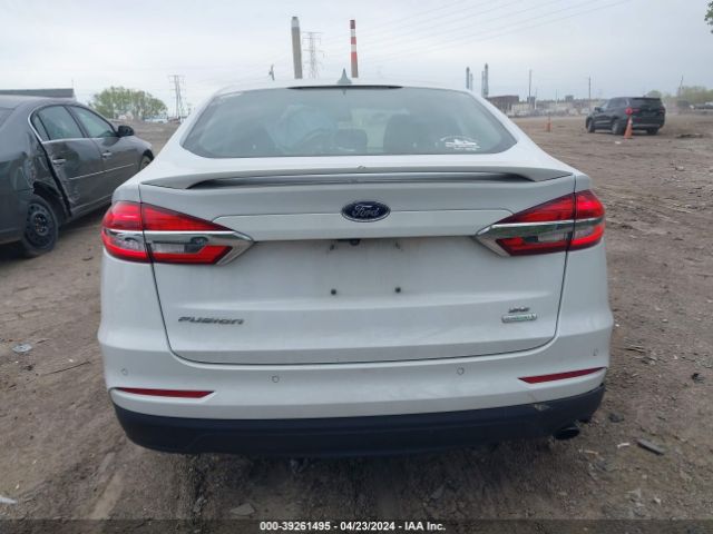 3FA6P0HD3KR130313 Ford FUSION SE