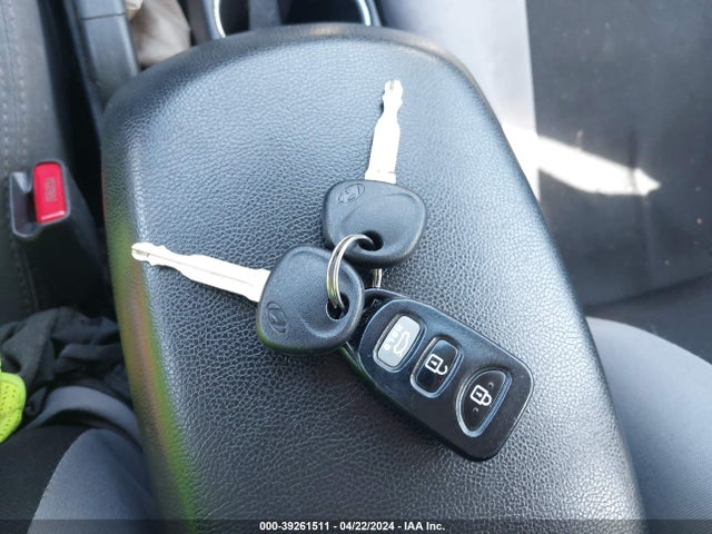 Hyundai ELANTRA SE 2016 5NPDH4AE2GH744904 Image 11