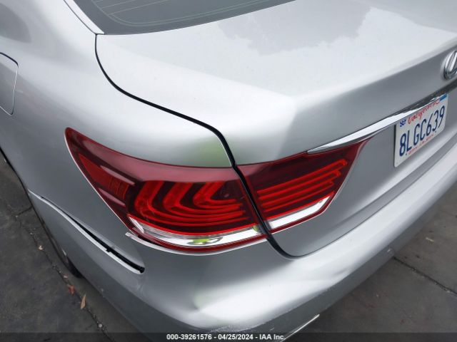 JTHBL5EF0F5137928 Lexus LS 460