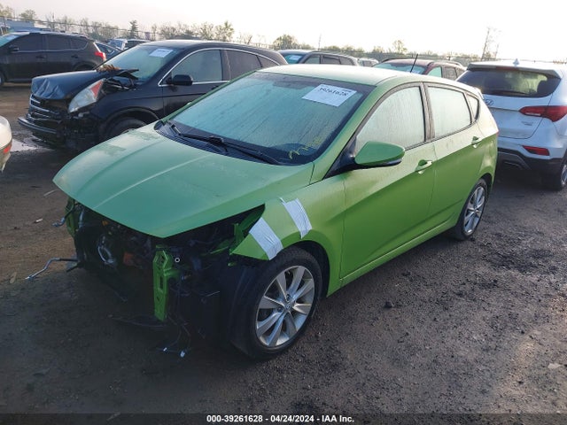 Hyundai ACCENT SE 2014 KMHCU5AE3EU144520 Image 2
