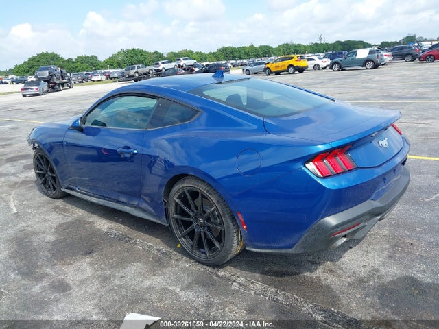 Ford Mustang Ecoboost Fastback 2024 1FA6P8TH0R5107268 Image 3