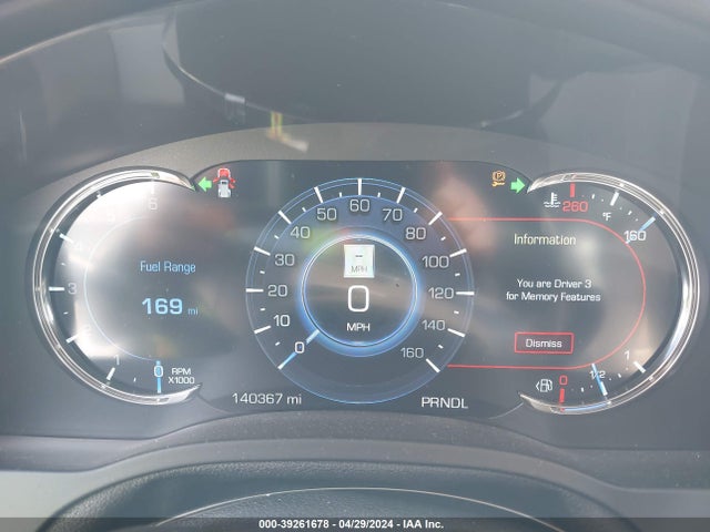 1GYS4CKJ8HR180673 Cadillac Escalade Premium Luxury