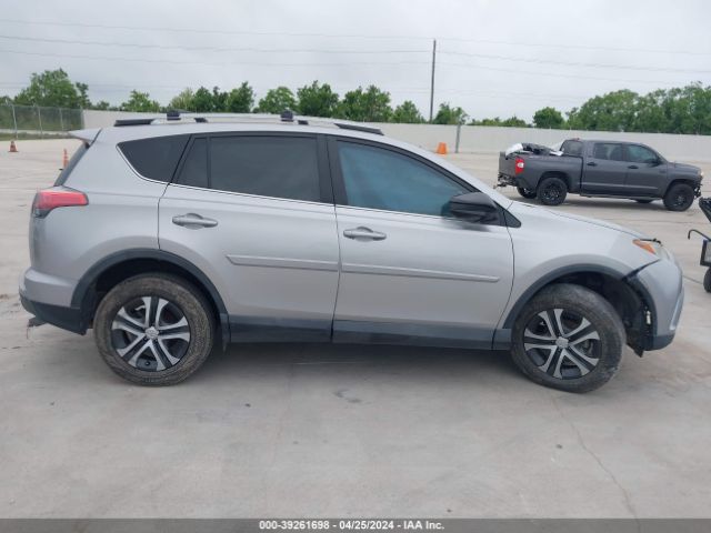 2T3ZFREV4HW372883 Toyota RAV4 LE