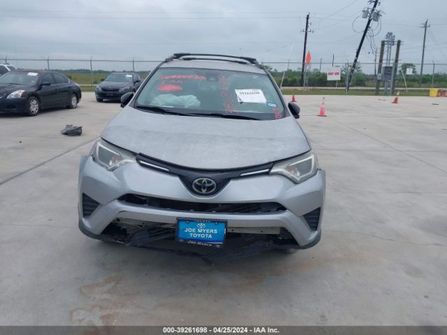 2T3ZFREV4HW372883 Toyota RAV4 LE