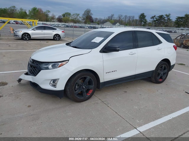 Chevrolet EQUINOX LT 2018 2GNAXKEX6J6267208 Image 2