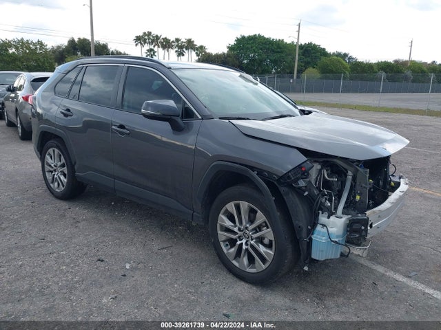 2022 2T3A1RFV5NC267499 main image