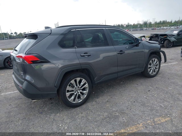 Toyota Rav4 Xle Premium 2022 2T3A1RFV5NC267499 Image 4