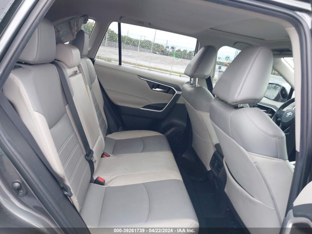 Toyota Rav4 Xle Premium 2022 2T3A1RFV5NC267499 Image 8