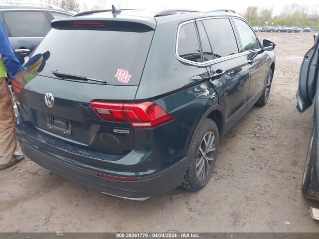 3VV2B7AX1KM157562 Volkswagen Tiguan 2.0t Se/2.0t Sel/2.0t Sel R-line/2.0t Sel R-line Black