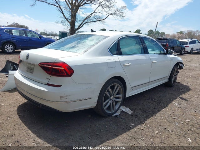 1VWDT7A35HC073799 Volkswagen Passat 1.8t R-line