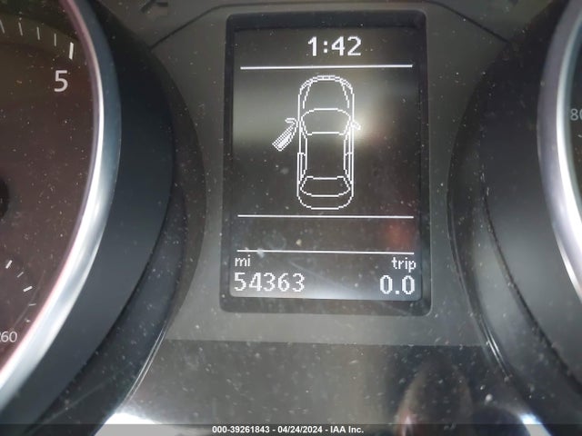 1VWDT7A35HC073799 Volkswagen Passat 1.8t R-line