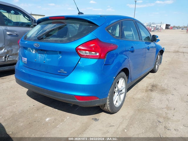 Ford FOCUS SE 2016 1FADP3K2XGL359254 Image 4