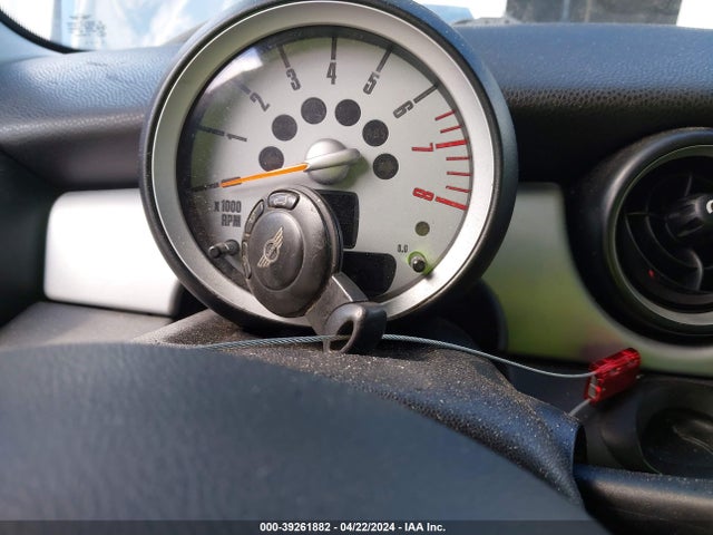 2009 MINI COOPER WMWMF33579TW77354 Photo 10