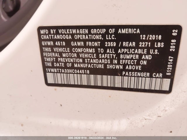 1VWBT7A33HC044518 Volkswagen Passat 1.8t Se