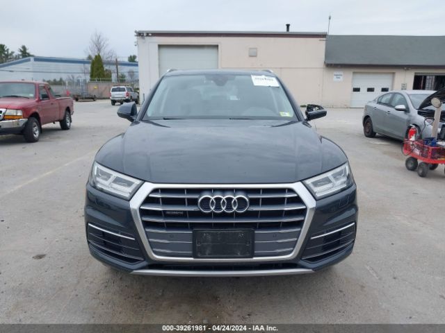 WA1BNAFY8J2199392 Audi Q5 2.0t Premium/2.0t Tech Premium