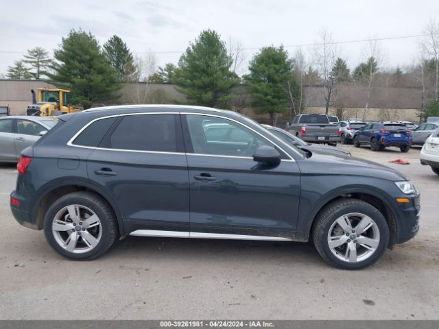 WA1BNAFY8J2199392 Audi Q5 2.0t Premium/2.0t Tech Premium