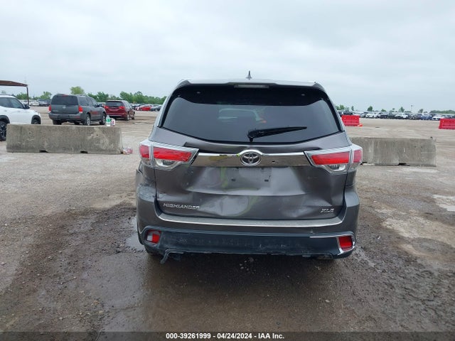 Toyota Highlander Xle V6 2016 5TDKKRFH6GS500952 Image 16