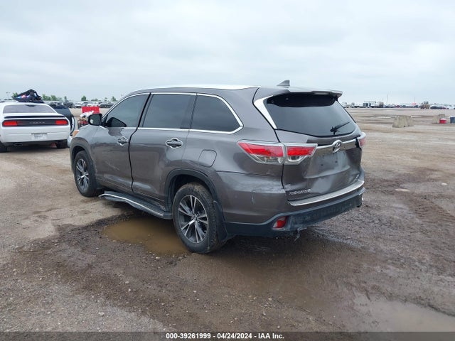 Toyota Highlander Xle V6 2016 5TDKKRFH6GS500952 Image 3