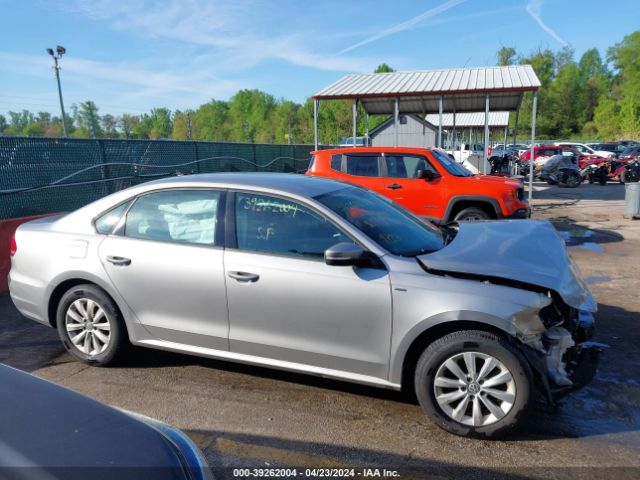 1VWAT7A39EC077076 Volkswagen Passat 1.8t Wolfsburg Edition