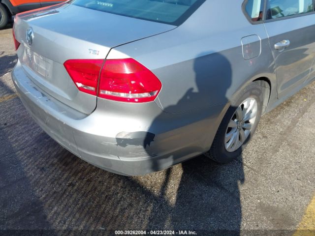 1VWAT7A39EC077076 Volkswagen Passat 1.8t Wolfsburg Edition