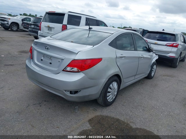 Hyundai ACCENT SE 2017 KMHCT4AE8HU321600 Image 4