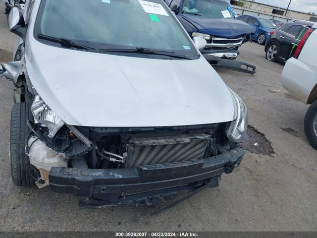 Hyundai ACCENT SE 2017 KMHCT4AE8HU321600 Image 6