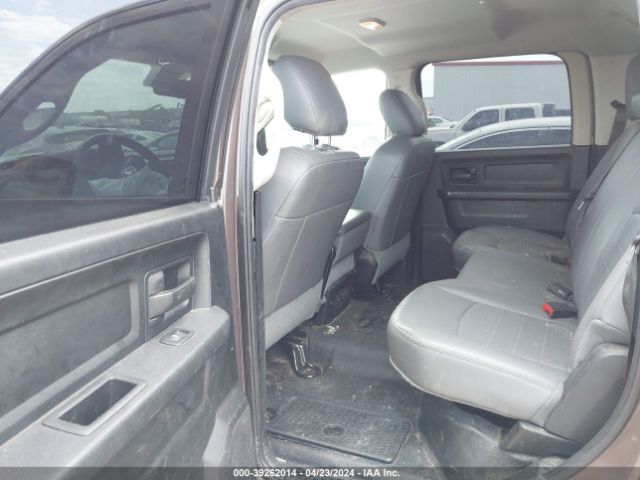 1C6RR6KG7JS299705 RAM 1500 Tradesman  4x2 5'7 Box