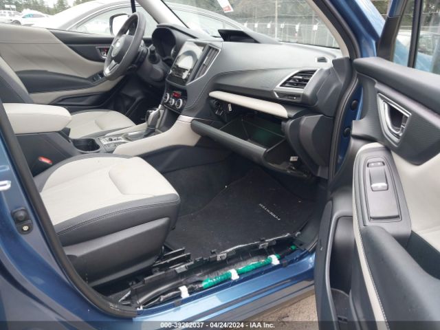 JF2SKAPC8PH520033 Subaru Forester Limited
