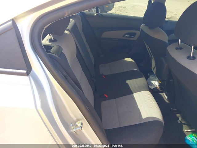 Chevrolet Cruze Ls Auto 2015 1G1PA5SH0F7256014 Image 8