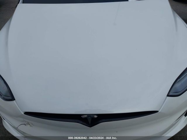 7SAXCBE66PF402490 Tesla Model X Plaid Tri Motor All-wheel Drive