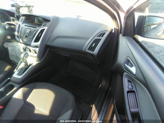 1FADP3F28EL171081 Ford FOCUS SE