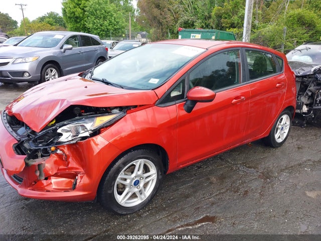 Ford FIESTA SE 2019 3FADP4EJ4KM125790 Image 2