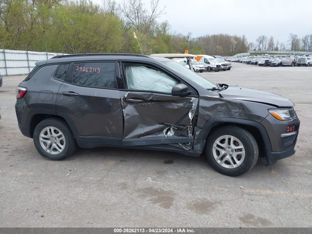 3C4NJCAB4JT468533 Jeep Compass Sport Fwd
