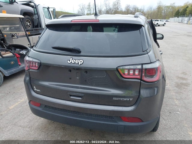 3C4NJCAB4JT468533 Jeep Compass Sport Fwd
