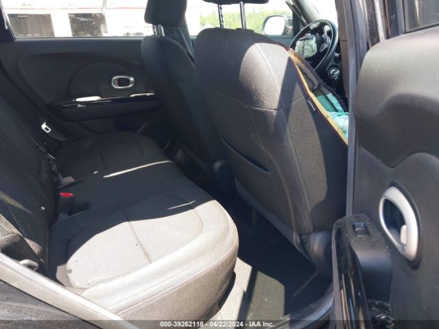 KNDJP3A51F7158228 KIA SOUL +