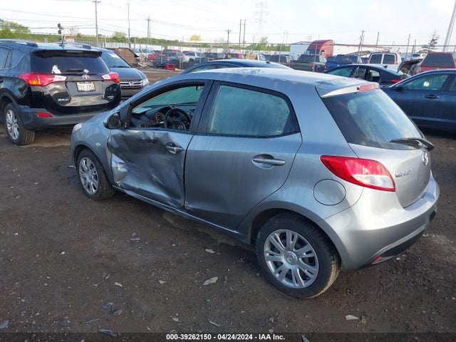 Mazda Mazda2 Sport 2014 JM1DE1KY4E0182093 Image 3