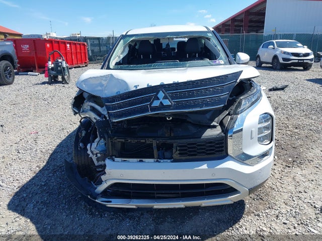 Mitsubishi Outlander 2023 JA4J4UA84PZ046788 Image 13