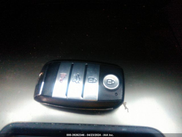 5XXGV4L29GG040350 KIA Optima Sxl Turbo
