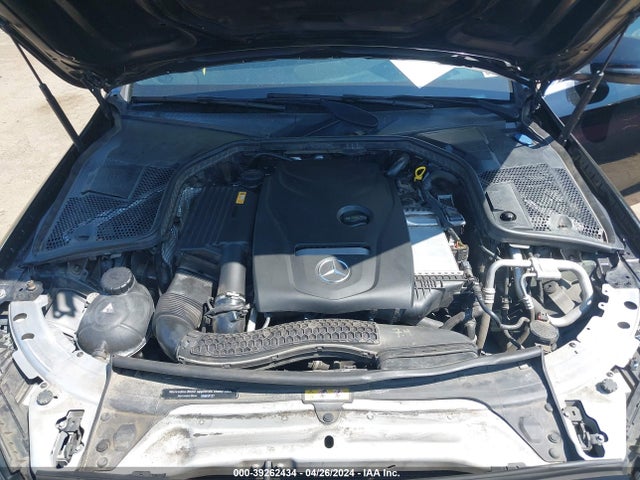 55SWF4KB6HU179400 Mercedes-Benz C 300 4matic/luxury 4matic/sport 4matic