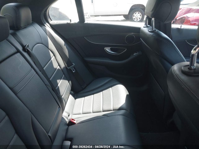 55SWF4KB6HU179400 Mercedes-Benz C 300 4matic/luxury 4matic/sport 4matic