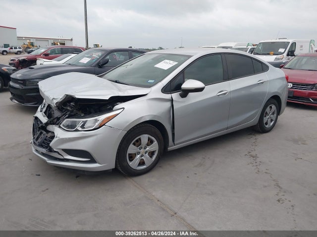 Chevrolet Cruze Ls Auto 2018 1G1BC5SM3J7221445 Image 2