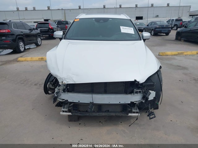 Volvo Xc60 T6 R-design 2018 LYVA22RM6JB082742 Image 6