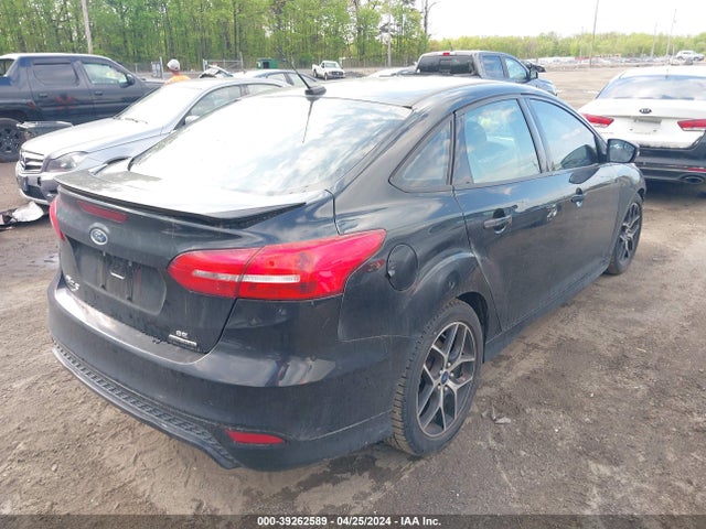 Ford FOCUS SE 2015 1FADP3F29FL386809 Image 4