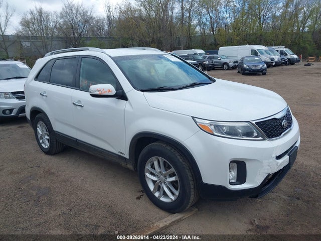 KIA SORENTO LX 2014 5XYKTCA68EG543943 Image 1