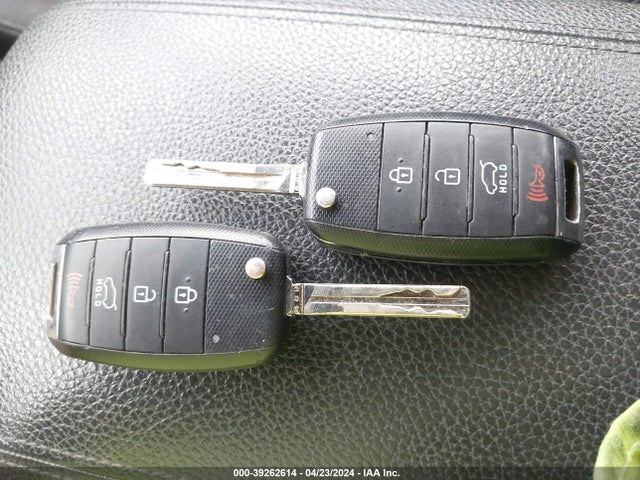 KIA SORENTO LX 2014 5XYKTCA68EG543943 Image 11