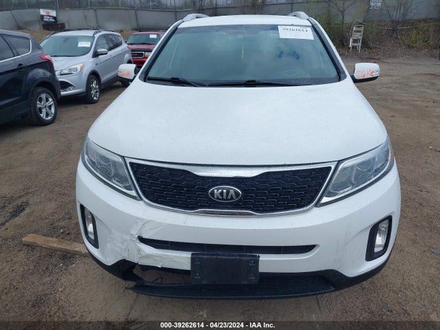 KIA SORENTO LX 2014 5XYKTCA68EG543943 Image 12