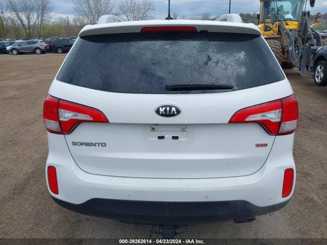 KIA SORENTO LX 2014 5XYKTCA68EG543943 Image 16
