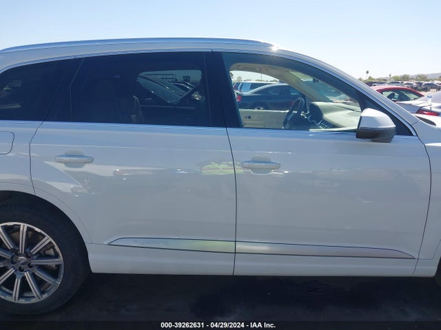 WA1VAAF73JD027033 Audi Q7 3.0t Premium