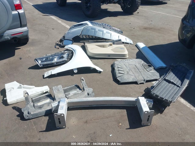 WA1VAAF73JD027033 Audi Q7 3.0t Premium
